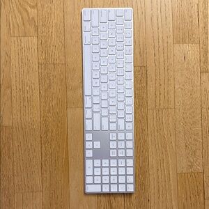 Apple Magic Wireless Silver and White Keyboard